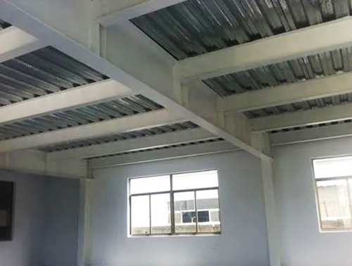 鋼結(jié)構(gòu)倉(cāng)庫(kù)