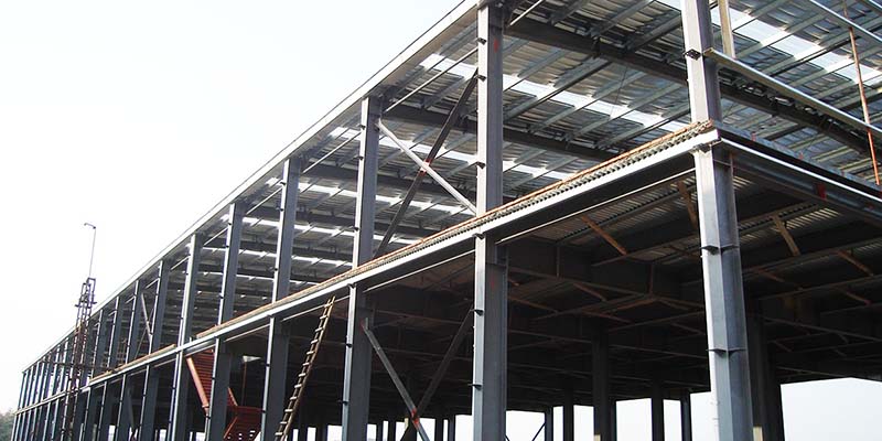 鋼結(jié)構(gòu)大廠(chǎng)房結(jié)實(shí)耐用